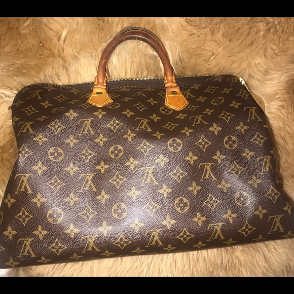 - LV Speedy 40-Authentic - Picture 4 of 6